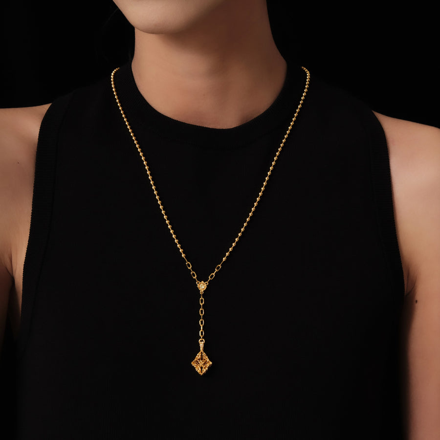 Edgy Diamond Necklace · 18K Gold Vermeil