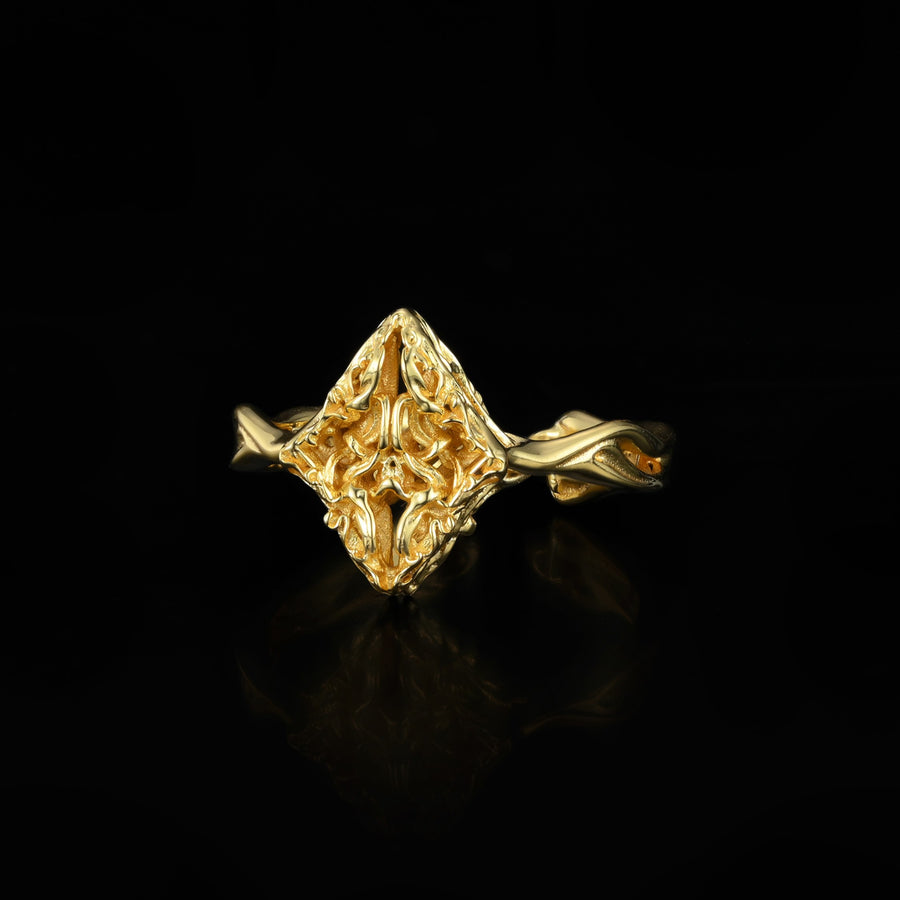 Edgy Diamond Ring · 18K Gold Vermeil