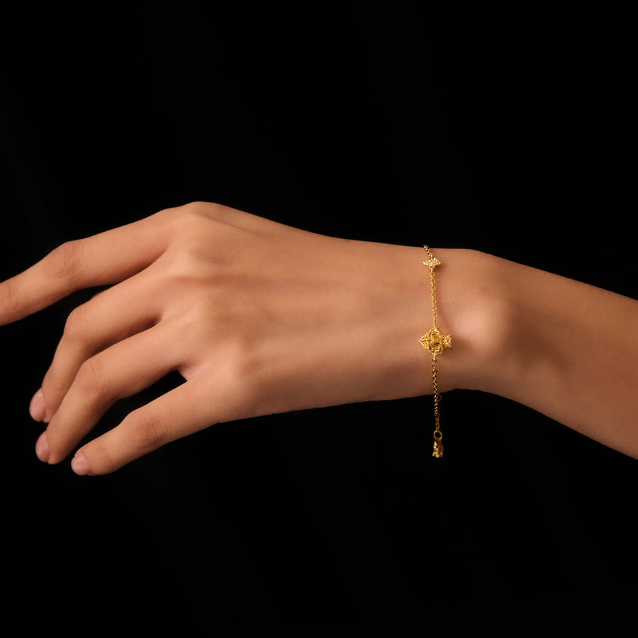 Glamorous Spade Bracelet · 18K Gold Vermeil