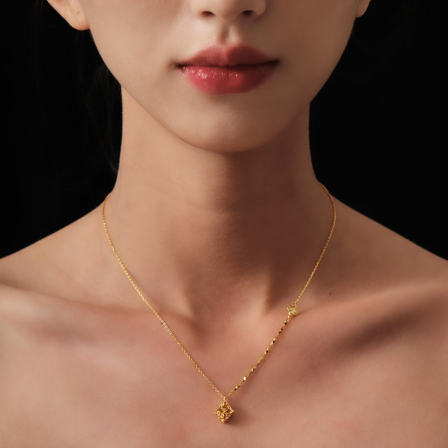 Mini Edgy Diamond Necklace · 18K Gold Vermeil