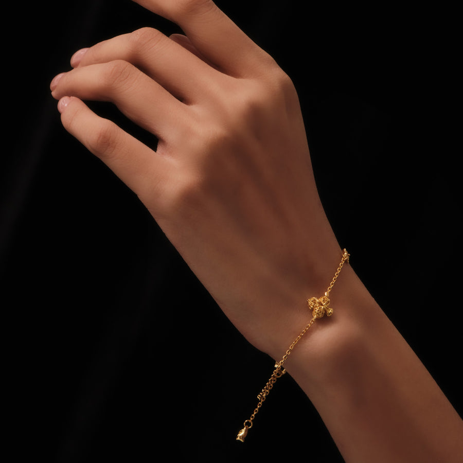 Mysterious Club Bracelet · 18K Gold Vermeil