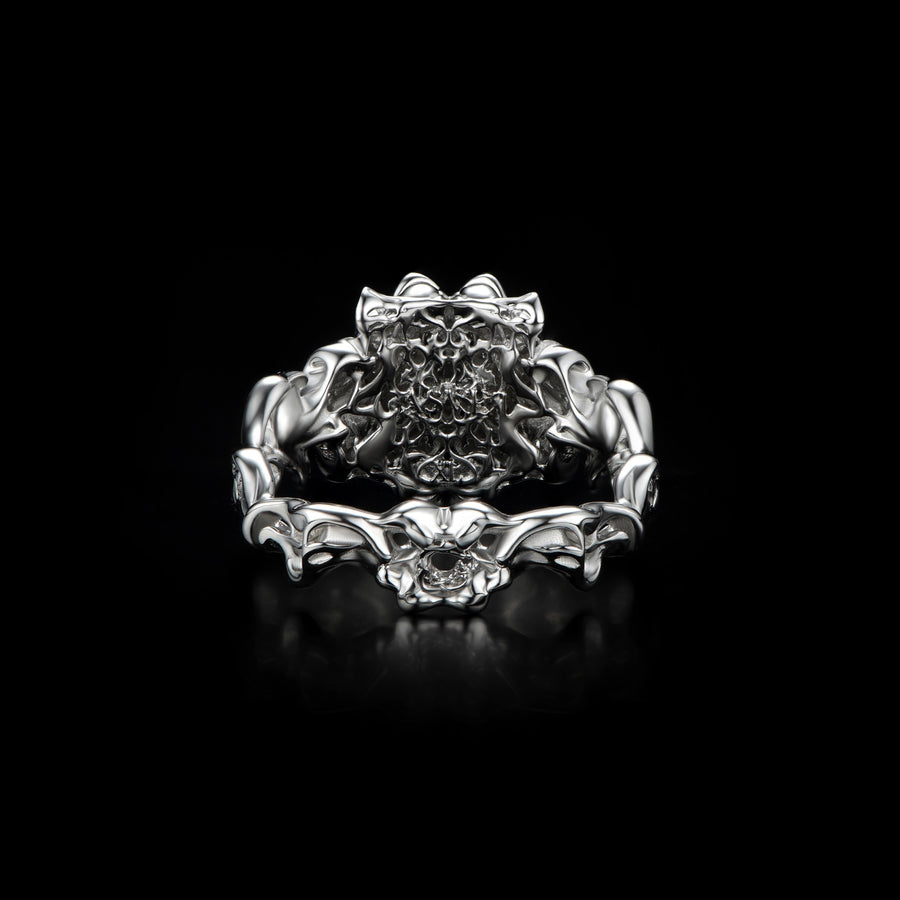 Mini Tiger Head Ring · 18K White Gold Vermeil