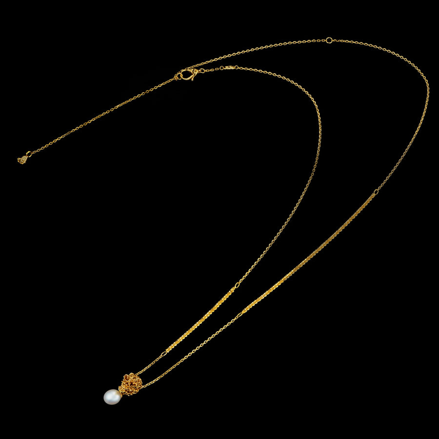 Skull & Pearl Pendant Necklace · 24K Gold Vermeil